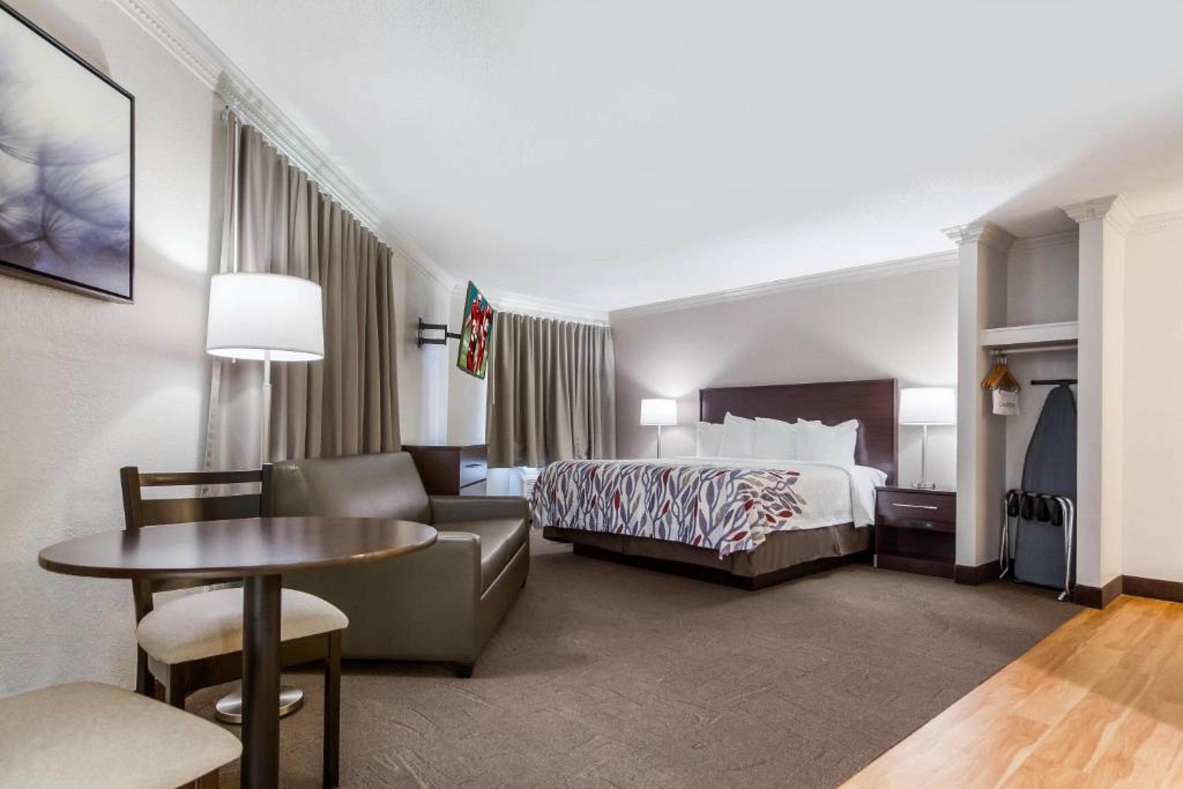Red Roof Inn & Suites Omaha - Council Bluffs Εξωτερικό φωτογραφία