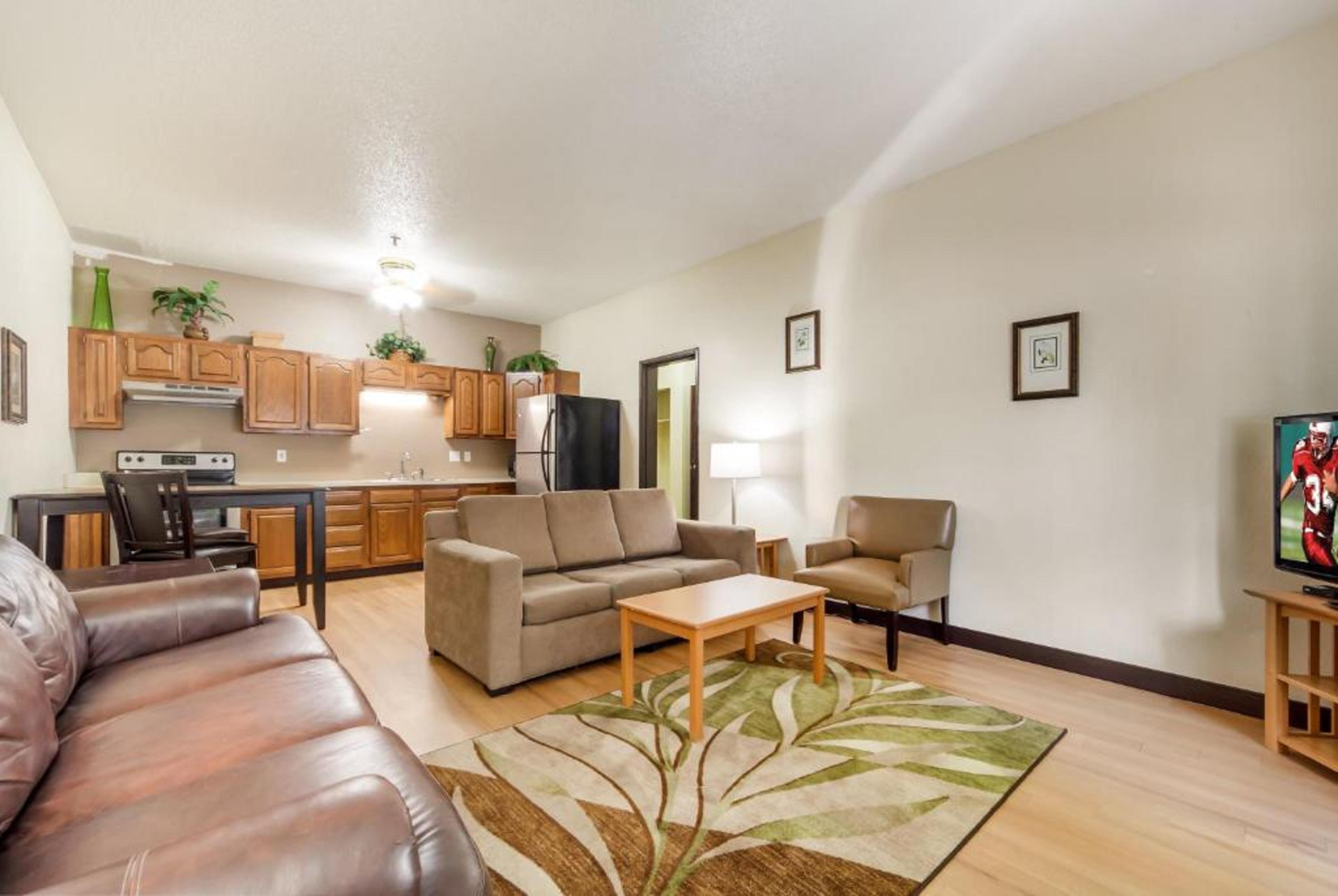 Red Roof Inn & Suites Omaha - Council Bluffs Εξωτερικό φωτογραφία