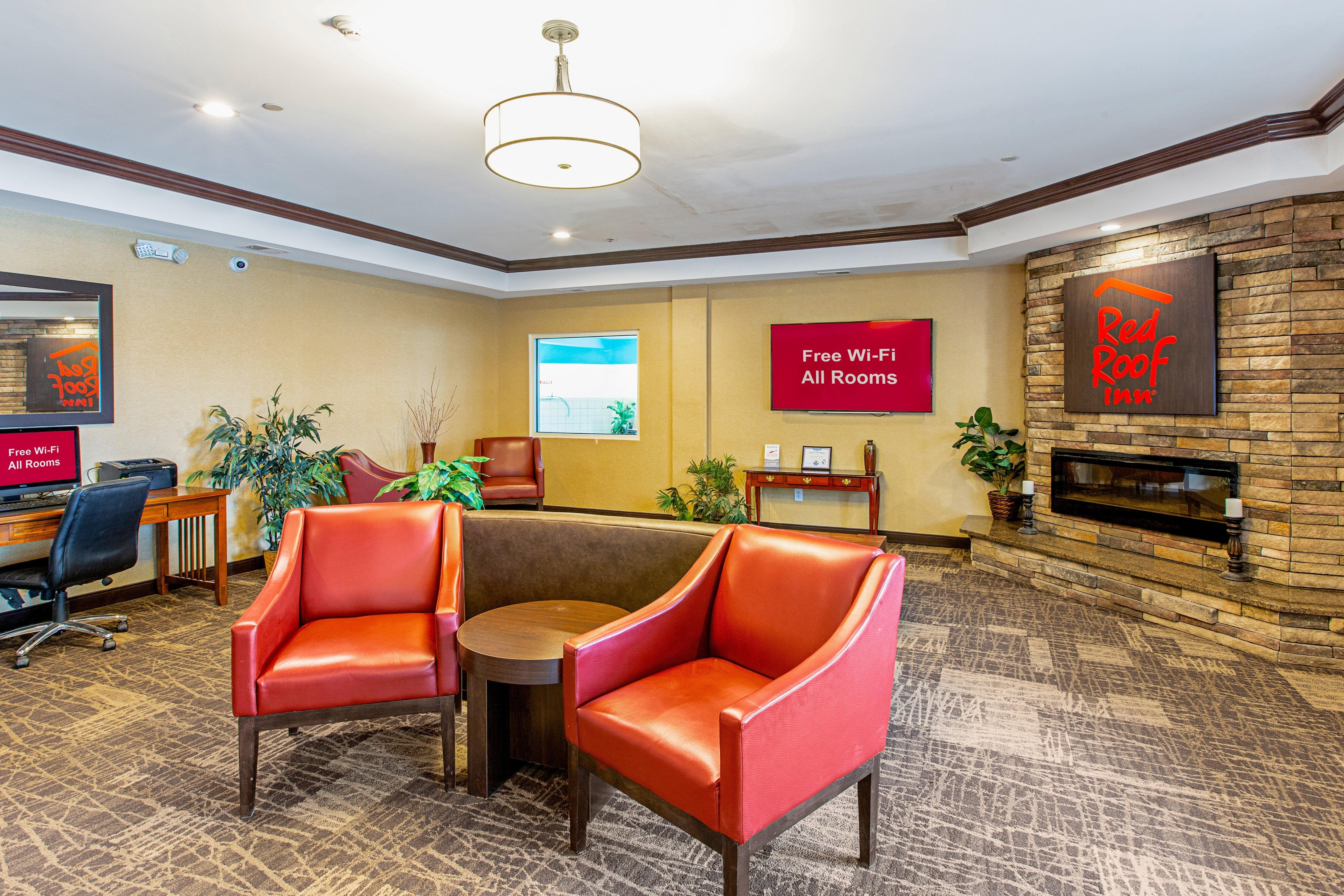 Red Roof Inn & Suites Omaha - Council Bluffs Εξωτερικό φωτογραφία