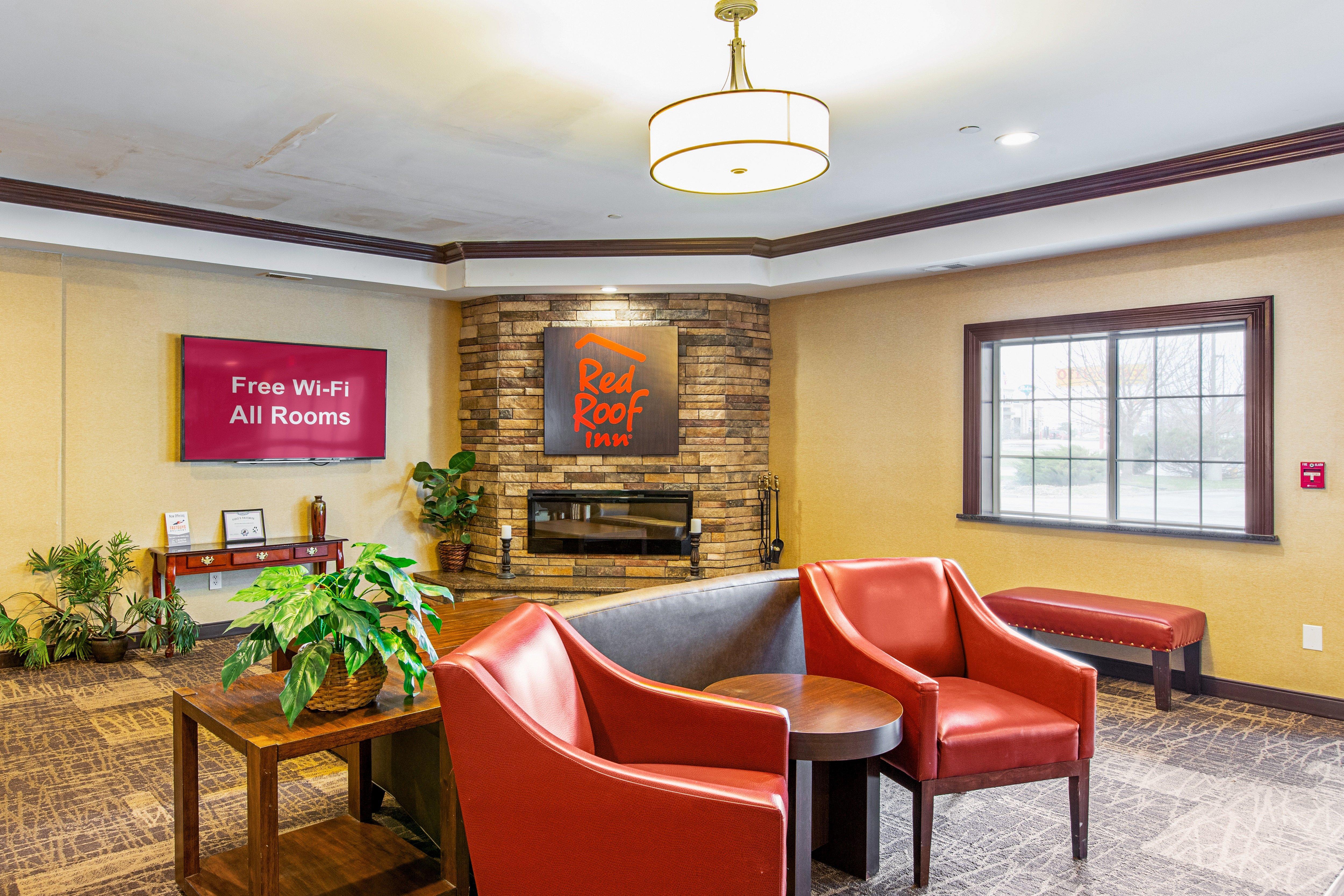Red Roof Inn & Suites Omaha - Council Bluffs Εξωτερικό φωτογραφία