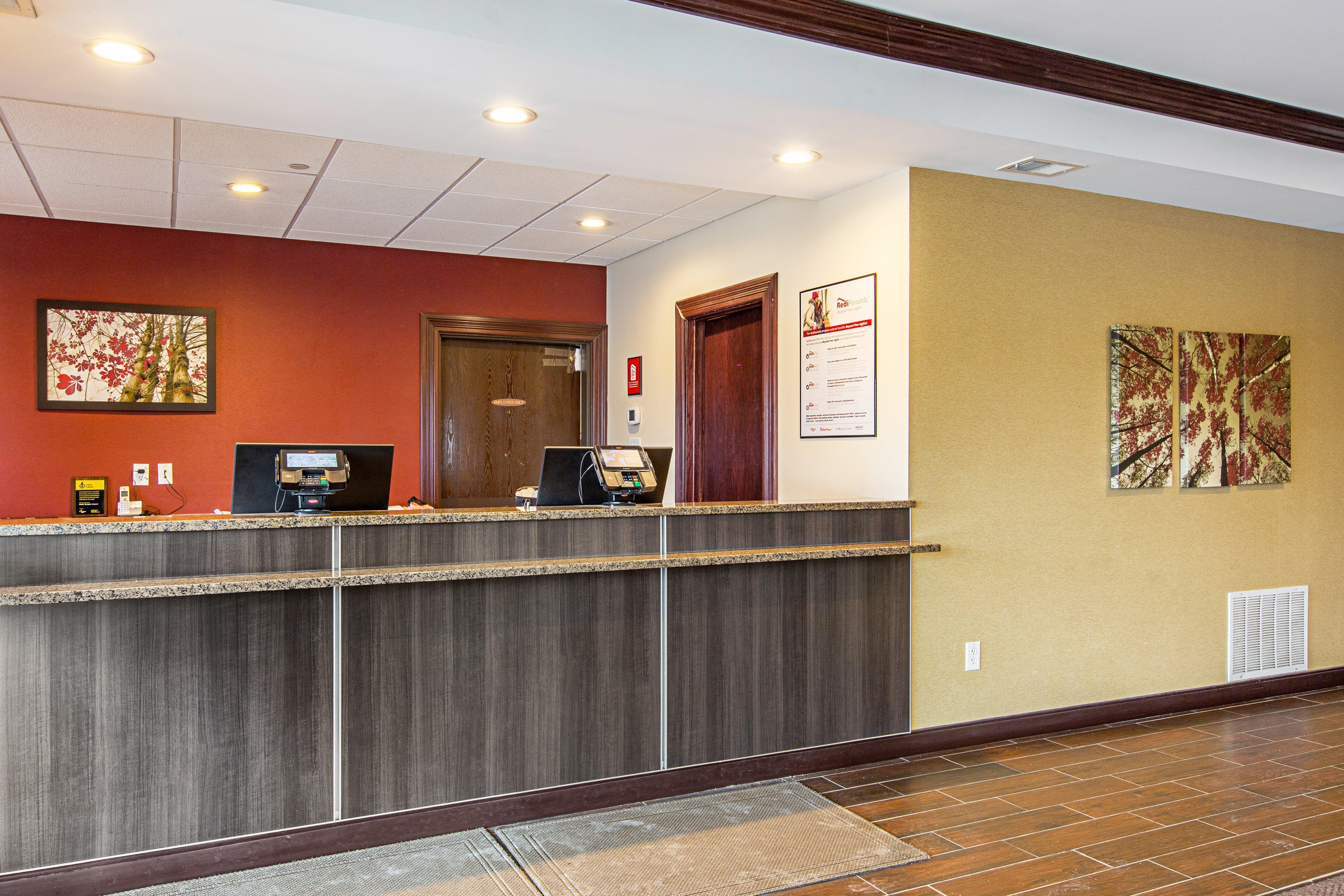Red Roof Inn & Suites Omaha - Council Bluffs Εξωτερικό φωτογραφία