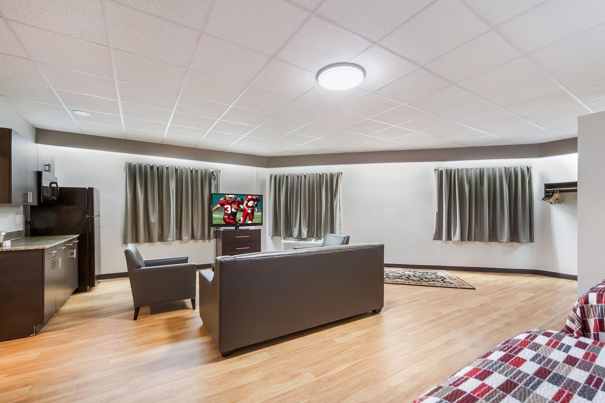 Red Roof Inn & Suites Omaha - Council Bluffs Εξωτερικό φωτογραφία
