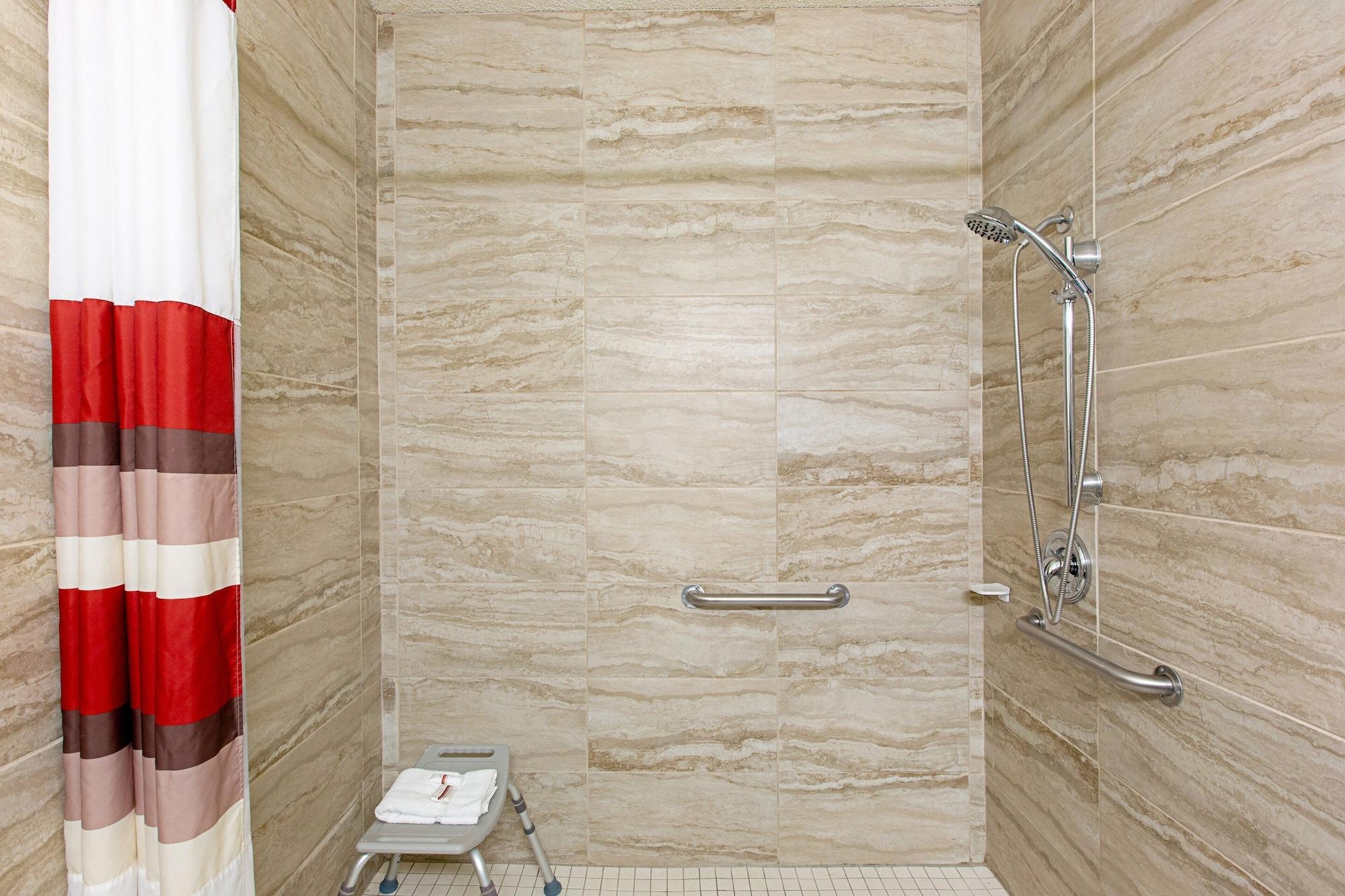 Red Roof Inn & Suites Omaha - Council Bluffs Εξωτερικό φωτογραφία