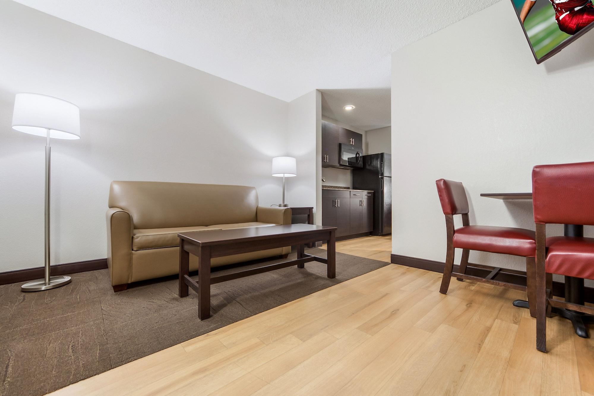 Red Roof Inn & Suites Omaha - Council Bluffs Εξωτερικό φωτογραφία